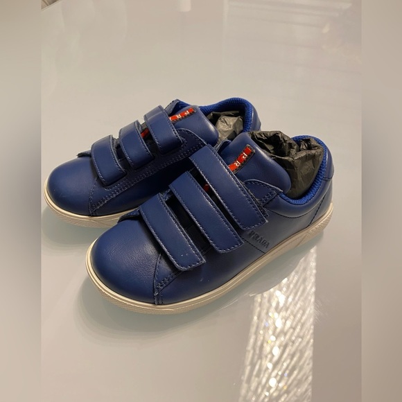 Boys Prada sneakers size 10.5 - Picture 2 of 6